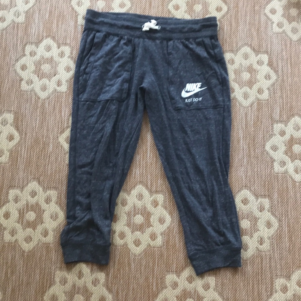 Nike lounge pants